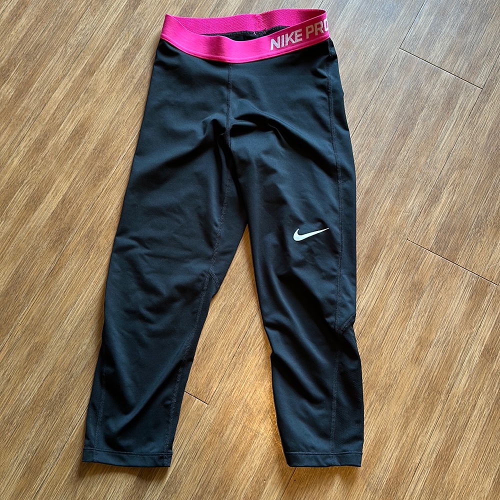 Women’s Nike pro spandex running leggings